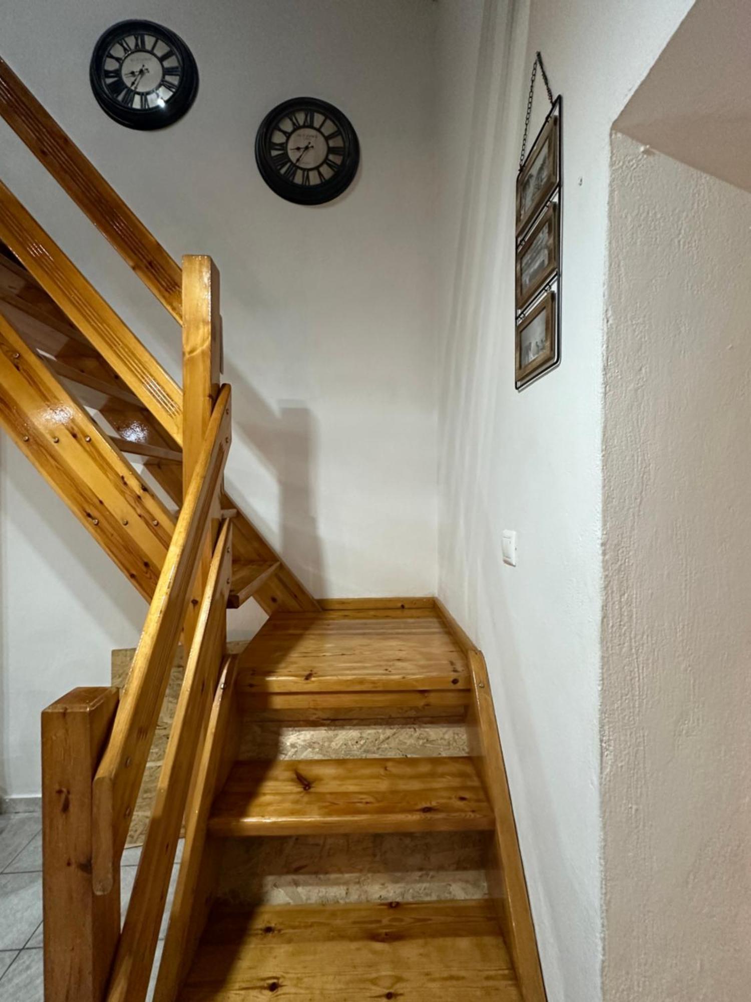 Maria' S Apartment ลาวริออน ภายนอก รูปภาพ