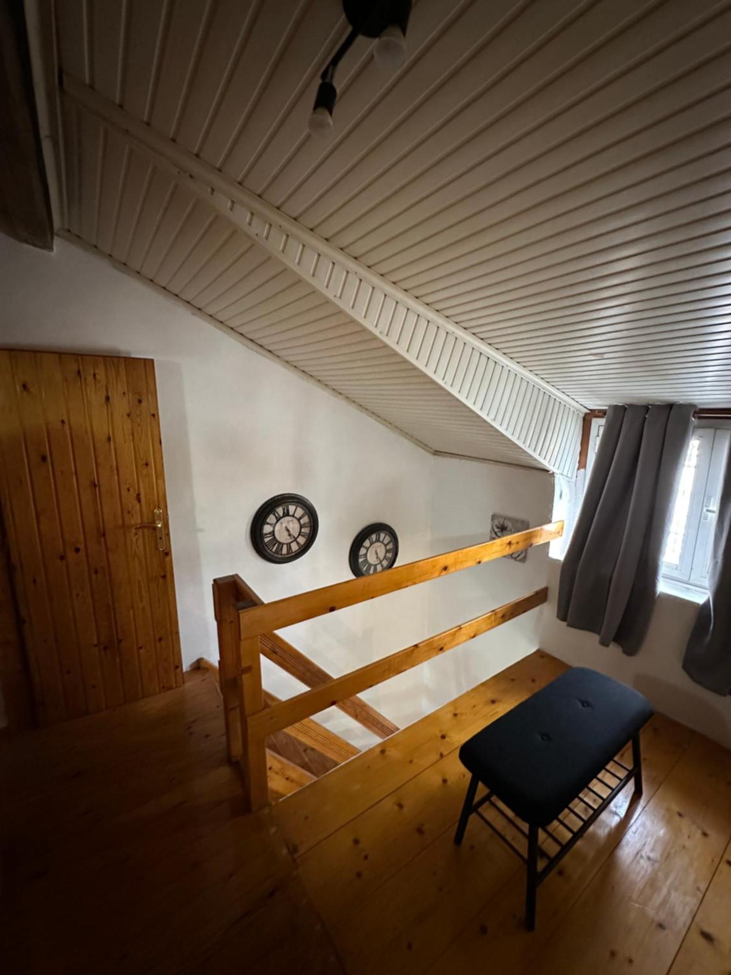 Maria' S Apartment ลาวริออน ภายนอก รูปภาพ